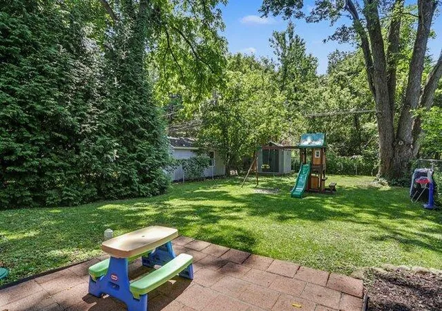 5th image of 349 W Kanawha Ave, Columbus, OH 43214 | MLS# 226029515