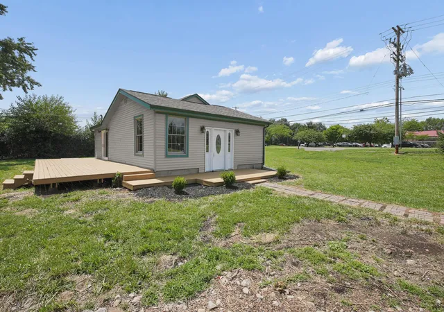 Photo 3 of Single family home for sale at 3646 Parsons Ave, Columbus, OH 43207 | MLS# 226029752 | Listing updated on 2026-09-10