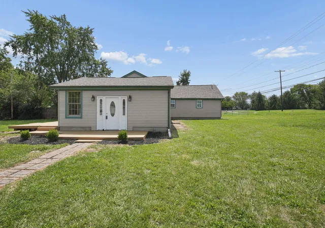 Photo 4 of Single family home for sale at 3646 Parsons Ave, Columbus, OH 43207 | MLS# 226029752 | Listing updated on 2026-09-10