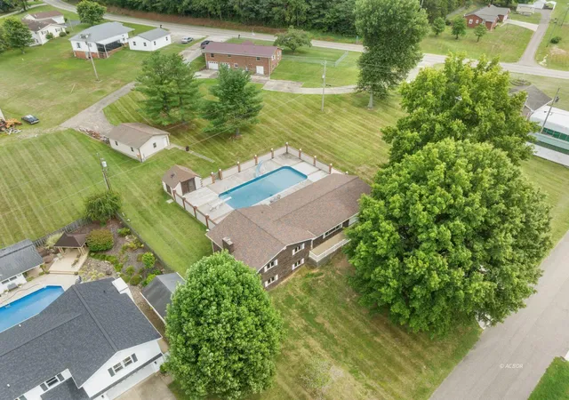 Photo 2 of Single family home for sale at 76 Debbie Dr, Gallipolis, OH 45631 | MLS# 226030049 | Listing updated on 2026-09-02