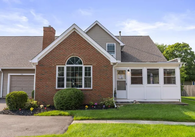 2nd image of 542 Brickstone Dr, Delaware, OH 43015 | MLS# 226030426