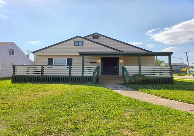 1st image of 769 Chestershire Rd, Columbus, OH 43204 | MLS# 226030944