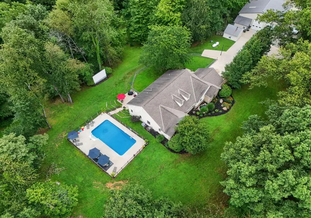 2nd image of 5440 Pleasant Valley Rd Sw, Lancaster, OH 43130 | MLS# 226030993