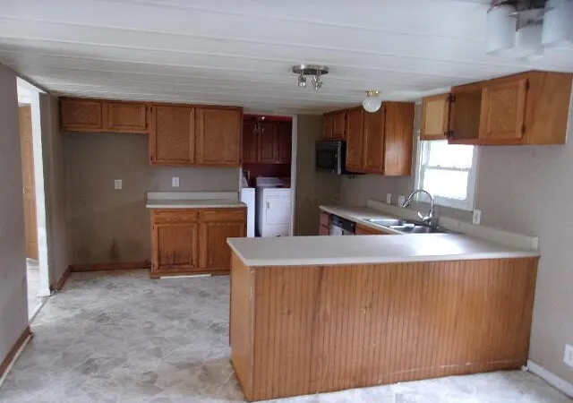 5th image of 73 Seymour Ave, Buckeye Lake, OH 43008 | MLS# 226031036