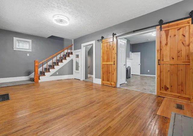 4th image of 394 Belvidere Ave, Columbus, OH 43223 | MLS# 226031287