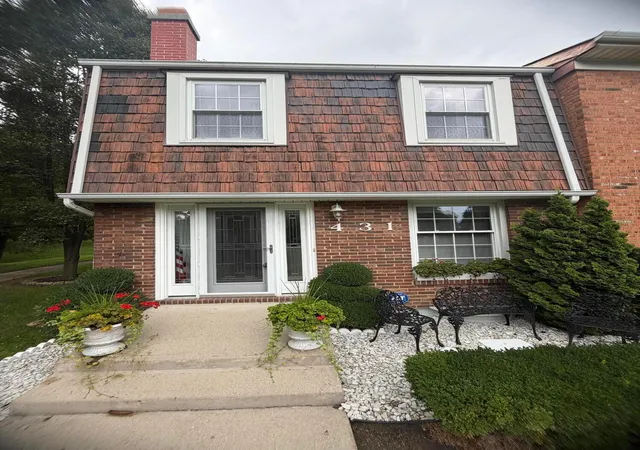 1st image of 431 Pamlico St #JL8, Columbus, OH 43228 | MLS# 226031588