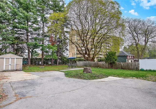 Photo 4 of Single family home for sale at 159 Earle St, Woonsocket, RI 02895 | MLS# 1409823 | Listing updated on 2026-08-31