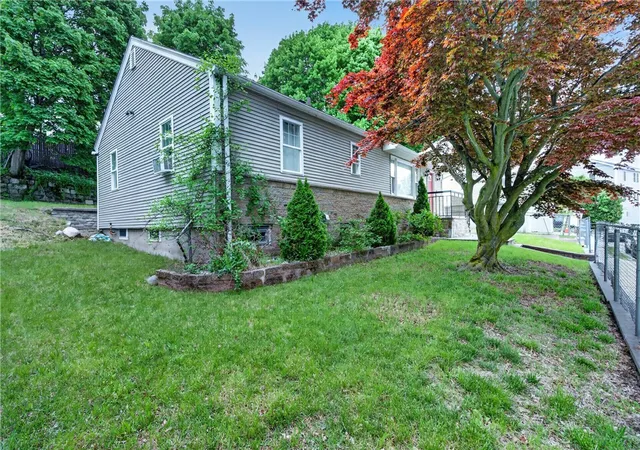 Photo 3 of Sale Pending at 368 Hawkins St, Providence, RI 02904 | MLS# 1413028 | Listing updated on 2026-08-30