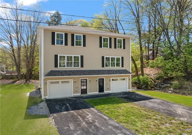 Photo 2 of Condo for sale at 40 Farnum Pike #3, Smithfield, RI 02917 | MLS# 1415754 | Listing updated on 2026-08-29