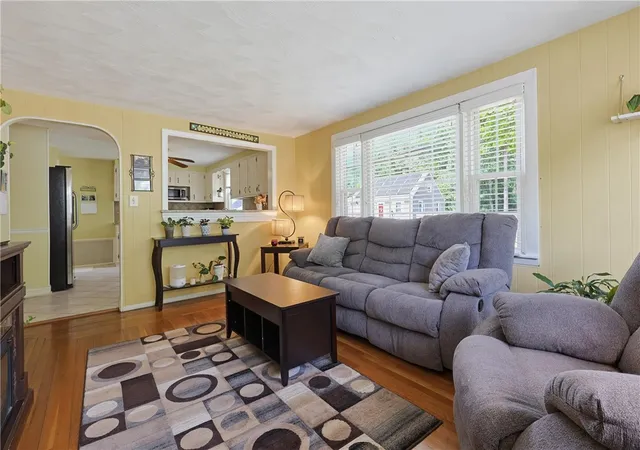 Photo 4 of Sale Pending at 25 Hunter Dr, Cumberland, RI 02864 | MLS# 1416581 | Listing updated on 2026-08-30