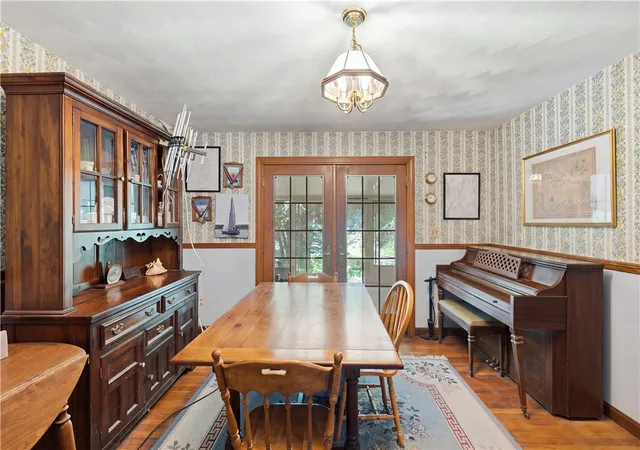 Photo 3 of Single family home for sale at 54 Narragansett Blvd, Portsmouth, RI 02871 | MLS# 1418472 | Listing updated on 2026-08-30