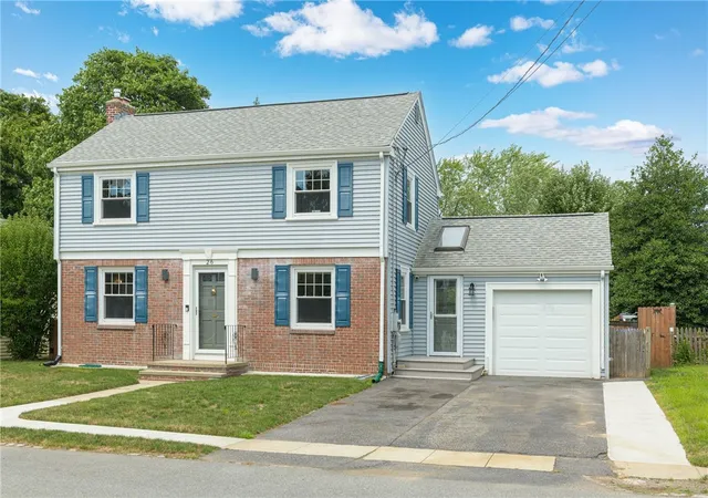 Photo 3 of Single family home for sale at 26 Tryon Ave, Rumford, RI 02916 | MLS# 1418846 | Listing updated on 2026-08-30