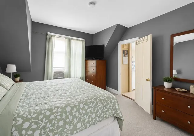 4th image of 128 Arnold St, Lincoln, RI 02865 | MLS# 1419144