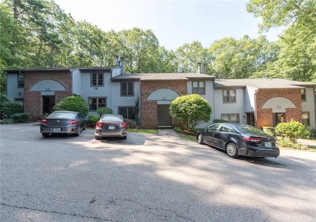Photo 2 of Condo for sale at 8 Quail Cir #8C, Smithfield, RI 02917 | MLS# 1419618 | Listing updated on 2026-08-29