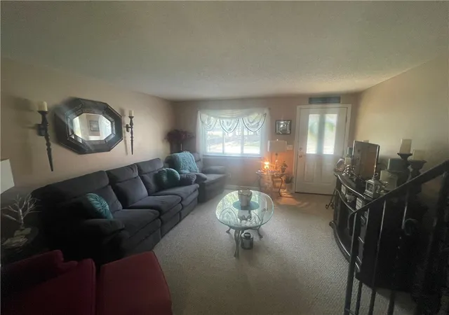 Photo 3 of Sale Pending at 275 Grotto Ave #7, Pawtucket, RI 02860 | MLS# 1420440 | Listing updated on 2026-09-15