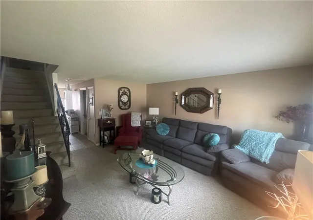 Photo 4 of Sale Pending at 275 Grotto Ave #7, Pawtucket, RI 02860 | MLS# 1420440 | Listing updated on 2026-09-15