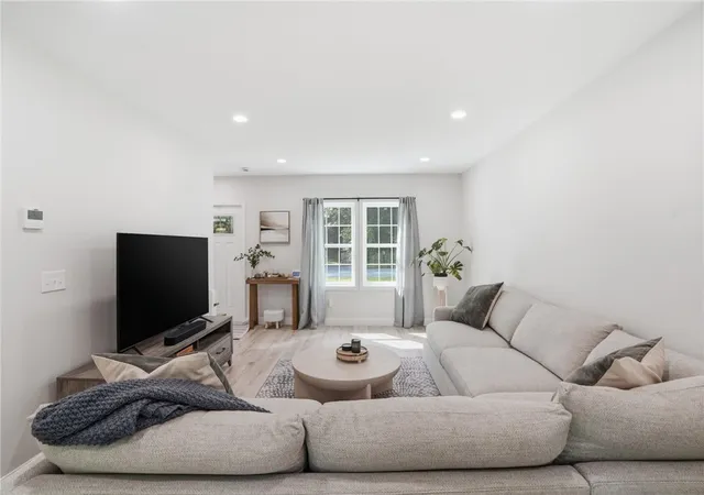 Photo 2 of Single family home for sale at 72 Wilbur Rd, Lincoln, RI 02865 | MLS# 1420023 | Listing updated on 2026-08-29