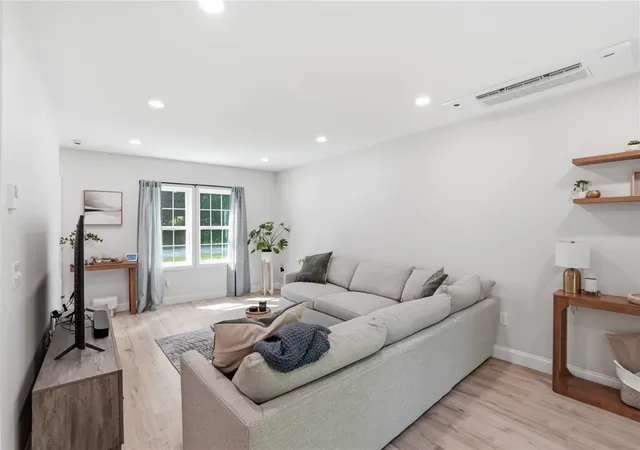 Photo 3 of Single family home for sale at 72 Wilbur Rd, Lincoln, RI 02865 | MLS# 1420023 | Listing updated on 2026-08-29