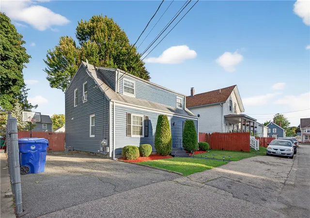 Photo 2 of Sale Pending at 21 Rufus St, Pawtucket, RI 02860 | MLS# 1420801 | Listing updated on 2026-08-30