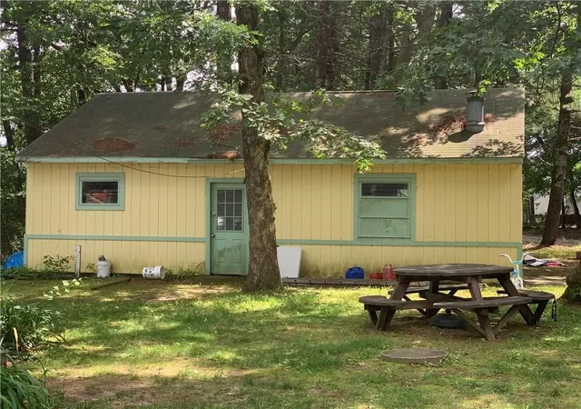Photo 4 of Single family home for sale at 30 Hl Farm Camp Rd, Coventry, RI 02816 | MLS# 1420407 | Listing updated on 2026-08-29