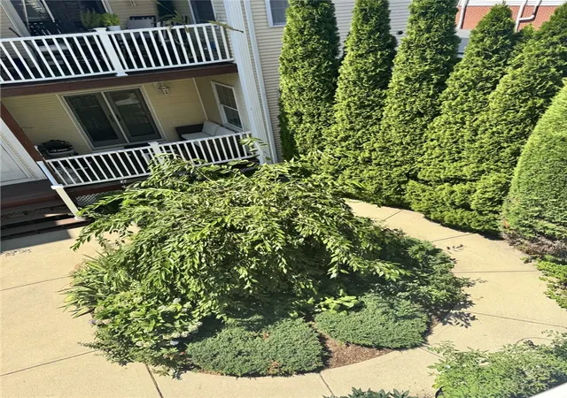 Photo 3 of Condo for sale at 58 Sutton St #5, Providence, RI 02903 | MLS# 1420420 | Listing updated on 2026-09-28