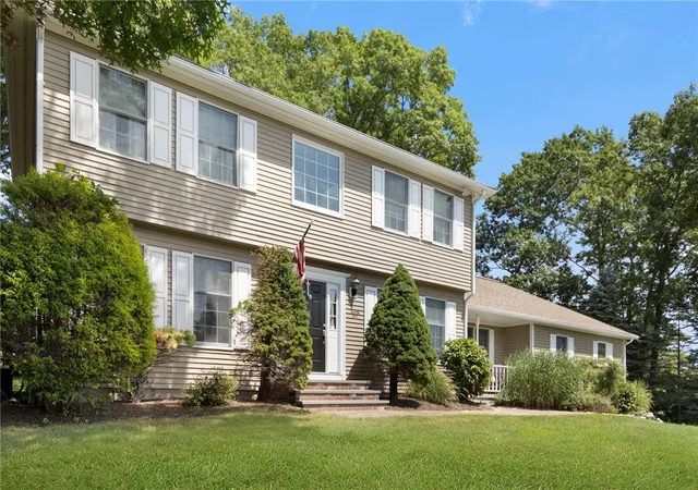 Photo 3 of Sale Pending at 25 Factory Pond Cir, Greenville, RI 02828 | MLS# 1420551 | Listing updated on 2026-08-30