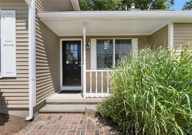 Photo 4 of Sale Pending at 25 Factory Pond Cir, Greenville, RI 02828 | MLS# 1420551 | Listing updated on 2026-08-30