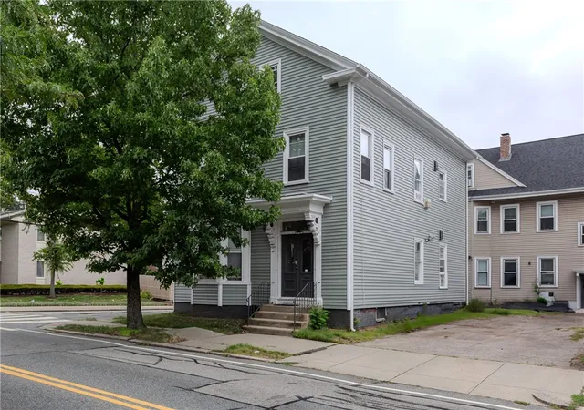 Photo 3 of Multi family home for sale at 229 Gano St, Providence, RI 02906 | MLS# 1420380 | Listing updated on 2026-08-30