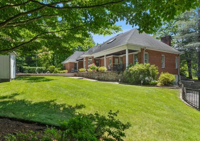 Photo 3 of Sale Pending at 1 Mulberry Ct, East Greenwich, RI 02818 | MLS# 1420993 | Listing updated on 2026-08-29