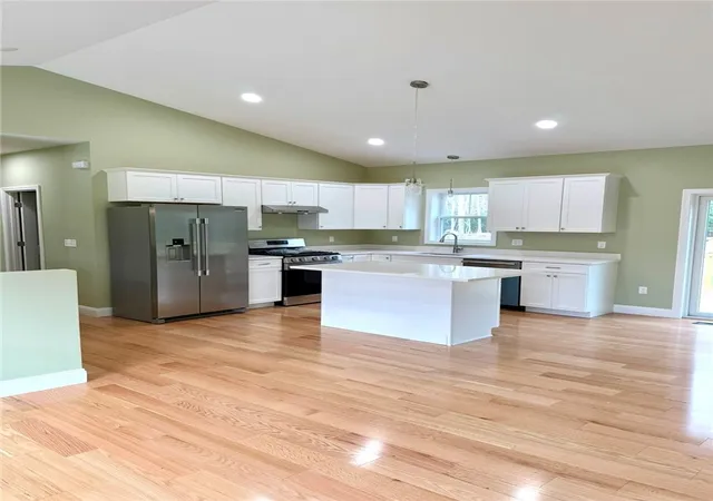 Photo 4 of Single family home for sale at 197 Maxson Hl Rd, Hopkinton, RI 02833 | MLS# 1420973 | Listing updated on 2026-08-31