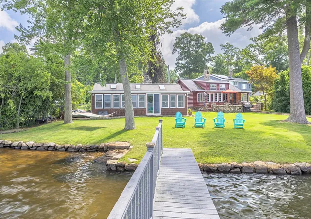 Photo 1 of Single family home for sale at 113 Mohawk St, Coventry, RI 02816 | MLS# 1421195 | Listing updated on 2026-08-31