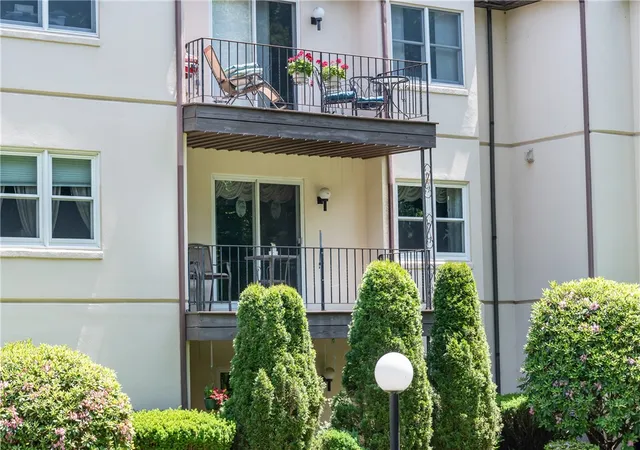Photo 2 of Condo for sale at 185 Manville Hill Rd Rd #506, Cumberland, RI 02864 | MLS# 1421690 | Listing updated on 2026-08-30