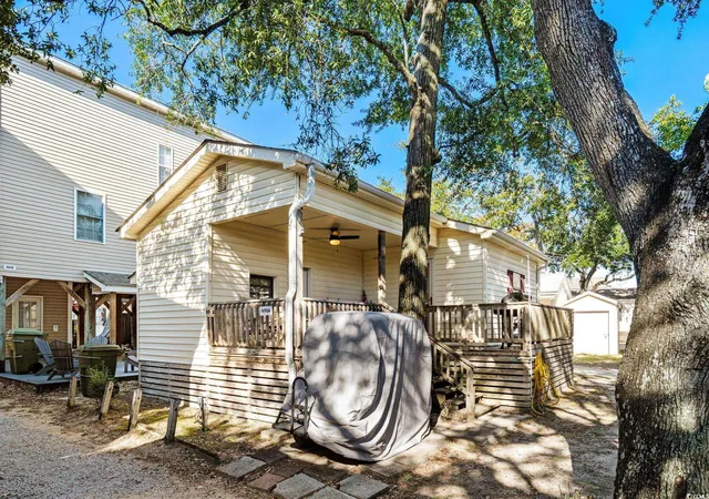 Photo 3 of Manufactured home for sale at 6001   N98a S Kings Hwy, Myrtle Beach, SC 29575 | MLS# 2526704 | Listing updated on 2026-08-30