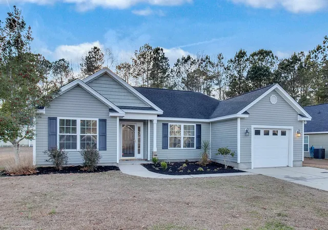 Photo 1 of Single family home for sale at 2805 Green Pond Cir, Conway, SC 29527 | MLS# 2602348 | Listing updated on 2026-08-29