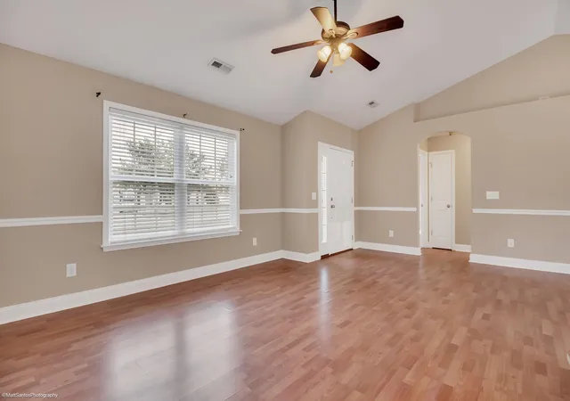 Photo 3 of Single family home for sale at 2805 Green Pond Cir, Conway, SC 29527 | MLS# 2602348 | Listing updated on 2026-08-29