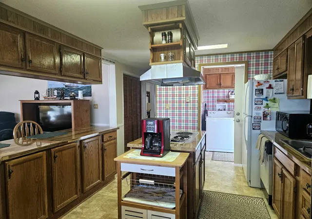 Photo 3 of Manufactured home for sale at 1991 Morning Glory Ct, Myrtle Beach, SC 29575 | MLS# 2615033 | Listing updated on 2026-10-03