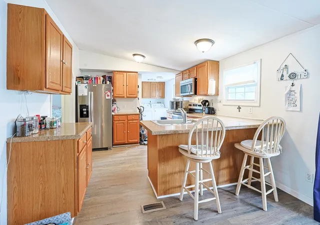 Photo 4 of Manufactured home for sale at 576 Southern Pines Dr, Myrtle Beach, SC 29579 | MLS# 2615804 | Listing updated on 2026-08-29