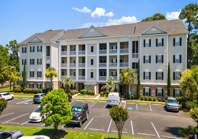 Listing Photo 1 - Condo for sale in building located at 901 Knl Shores Ct, Murrells Inlet, SC 29576 - Unit #301