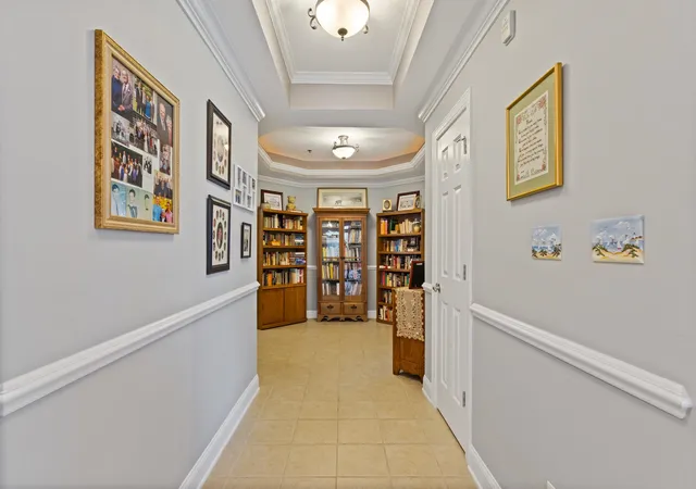 Listing Photo 3 - Condo for sale in building located at 901 Knl Shores Ct, Murrells Inlet, SC 29576 - Unit #301