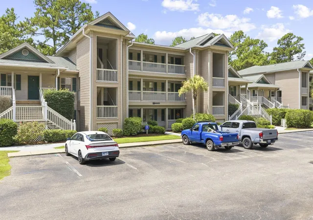 Listing Photo 3 - Condo for sale in building located at 215 Pinehurst Ln, Pawleys Island, SC 29585 - Unit #7D