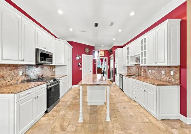 Photo 3 of Single family home for sale at 2366 Is Way, Little River, SC 29566 | MLS# 2618920 | Listing updated on 2026-08-30