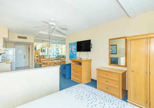 4th image of 1304 N Ocean Blvd #302, Myrtle Beach, SC 29577 | MLS# 2620243