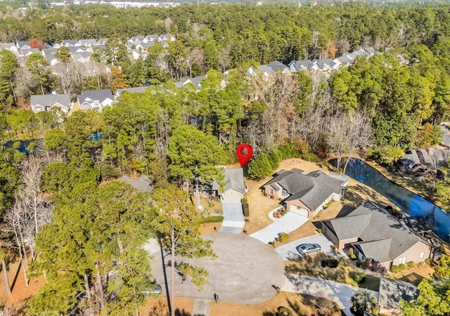Photo 4 of Single family home for sale at 231 Cricket Ct, Conway, SC 29526 | MLS# 2621033 | Listing updated on 2026-08-30