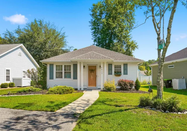 Photo 2 of Sale Pending at 6615 Cherry Laurel Dr, Myrtle Beach, SC 29588 | MLS# 2621285 | Listing updated on 2026-08-29