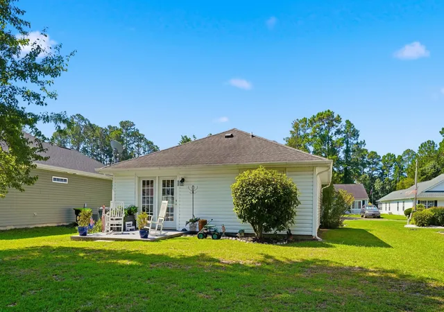 Photo 3 of Sale Pending at 6615 Cherry Laurel Dr, Myrtle Beach, SC 29588 | MLS# 2621285 | Listing updated on 2026-08-29