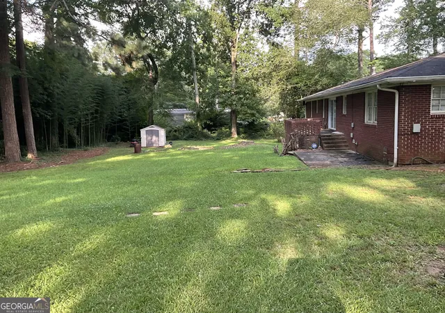 2nd image of 856 Virginia Ct, Conyers, GA 30094 | MLS# 10829261
