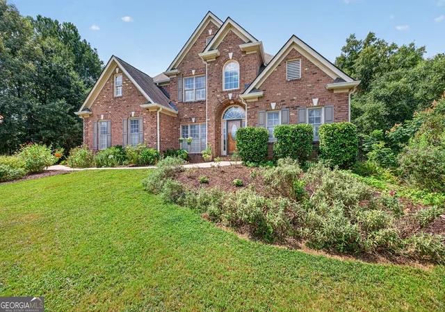 Photo 1 of Single family home for sale at 2194 Ne Indian Shoals Dr Ne, Loganville, GA 30052 | MLS# 10836025 | Listing updated on 2026-09-13