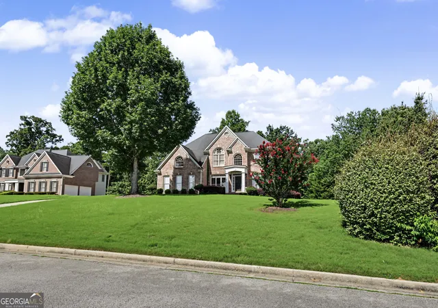 Photo 2 of Single family home for sale at 5220 Stone Croft Trl Sw, South Fulton, GA 30331 | MLS# 10823180 | Listing updated on 2026-09-08