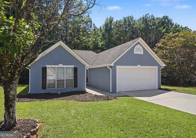 Photo 3 of Single family home for sale at 140 Cannon Dr, Fayetteville, GA 30214 | MLS# 10828778 | Listing updated on 2026-09-17