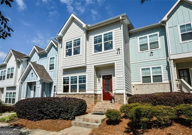 1st image of 957 Shy Ln, Marietta, GA 30060 | MLS# 10825220